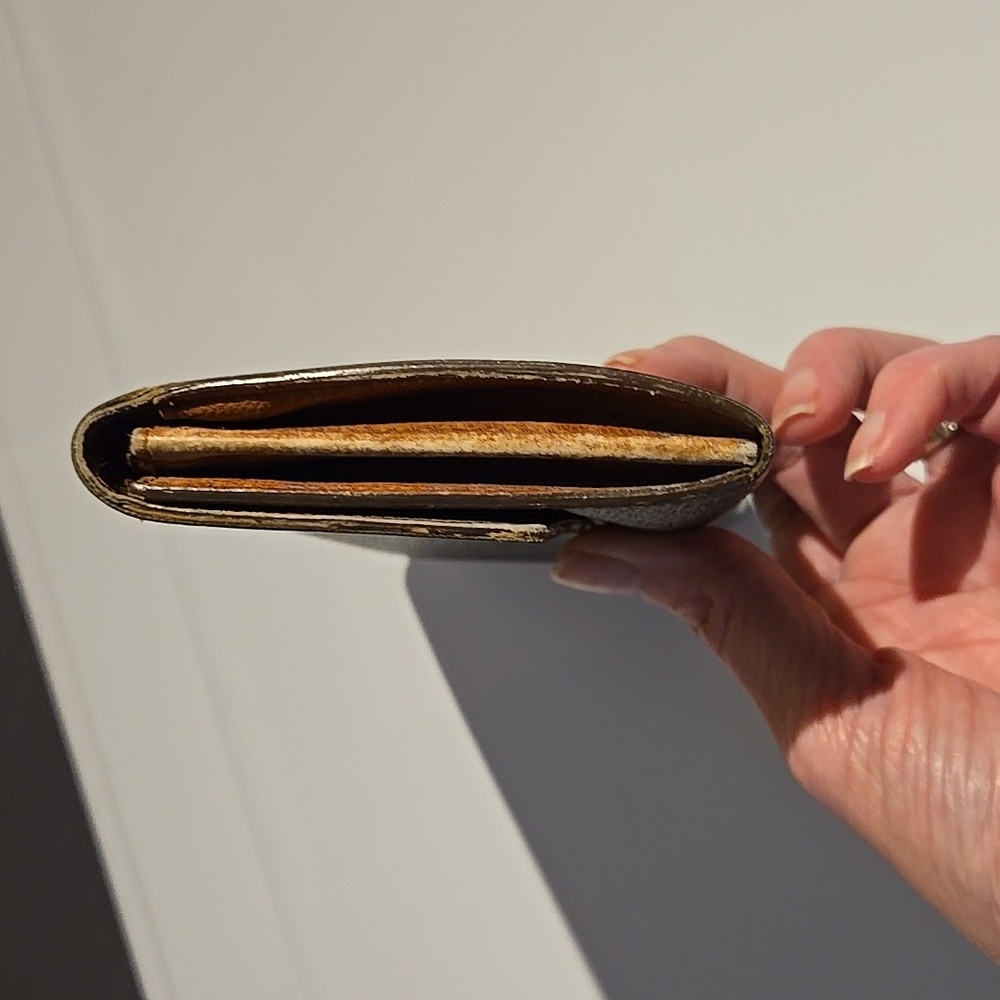 LV long wallet - Picture 8 of 16